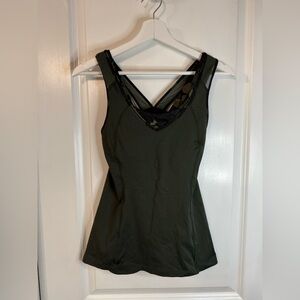 Lululemon Gator Green/Biggie So Fly Butterfly Green Black Super Sport Tank